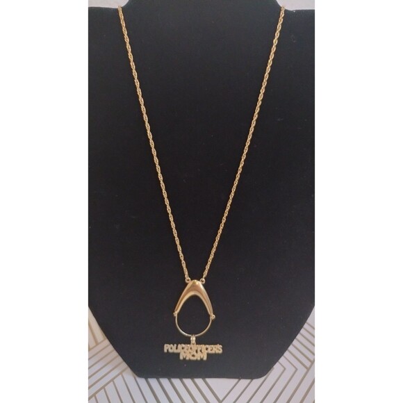Vintage Trifari Long Necklace 30” Gold Tone "Police Officer's Mom" Charm - Picture 1 of 4